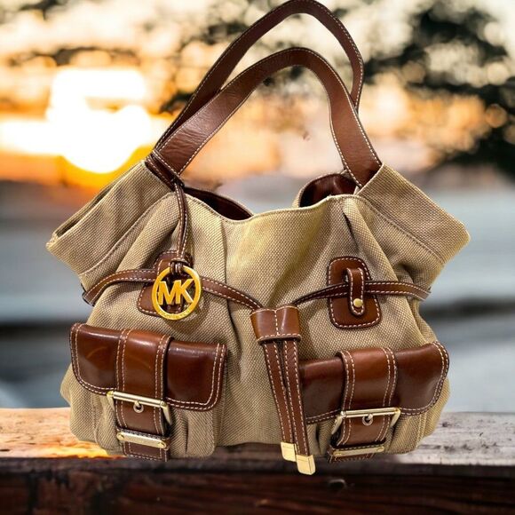 Michael Kors Large Tan & Brown Canvas & Leather Multi-Pocket Shoulder Bag - Picture 3 of 16